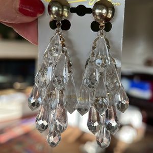 Costume Post & Clutch Chandelier Style Earrings